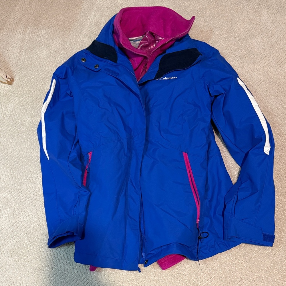 Columbia ski coat and fleece liner.  Size Small